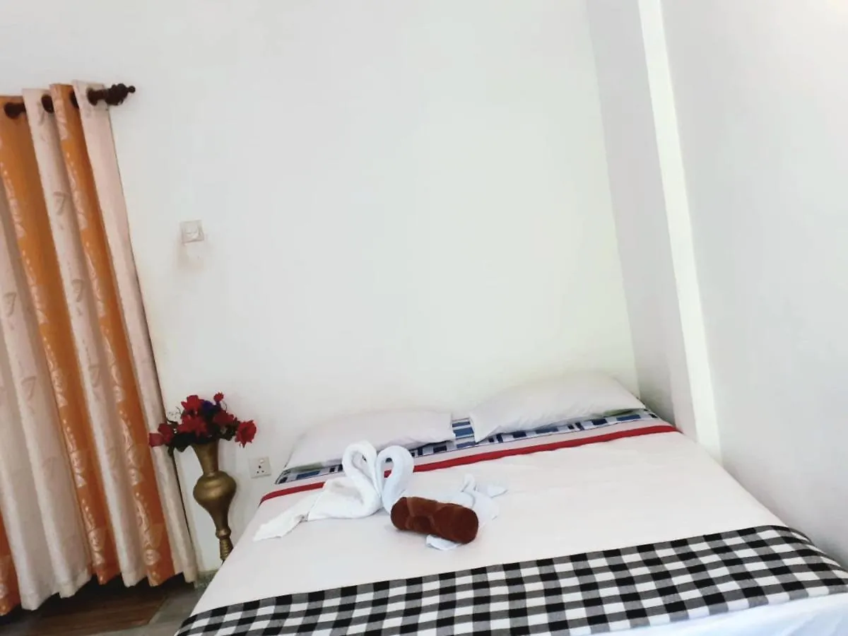 Green Shade Resort & Haritha Sewana Hotel Nallathanniya